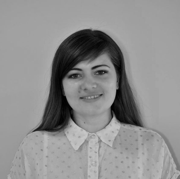 myroslava UI / UX Designer​